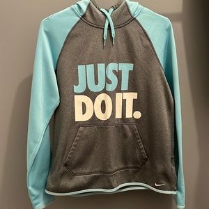 NIKE women’s hoodie